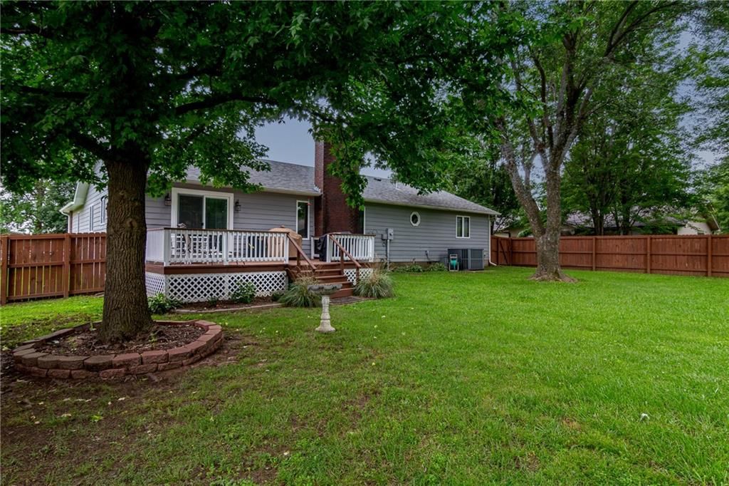 709 Thomas Street — photo 38