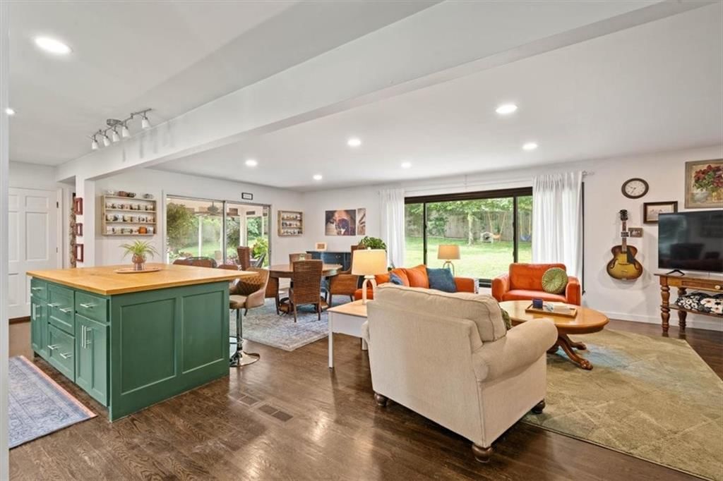 7405 E Gregory Boulevard — photo 4