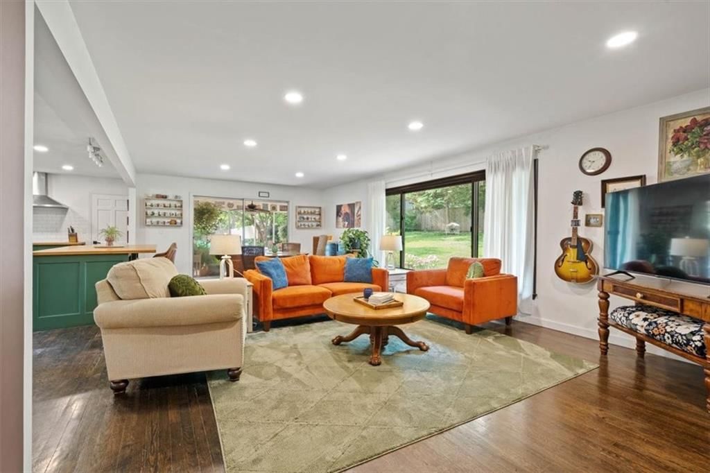 7405 E Gregory Boulevard — photo 5
