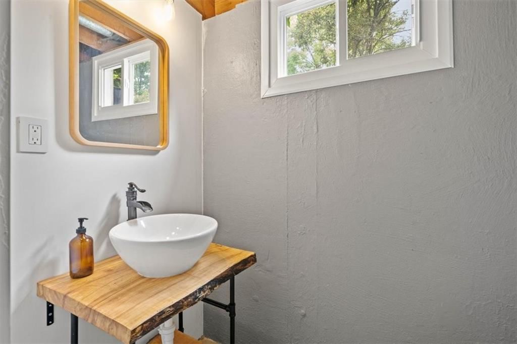 7405 E Gregory Boulevard — photo 24