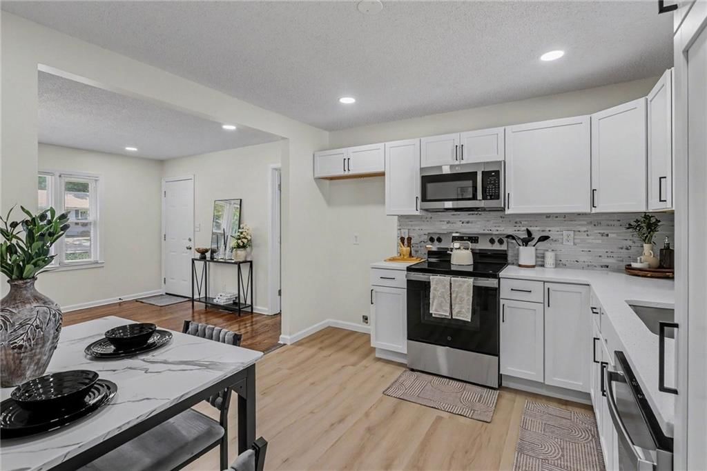 10504 E 25th Terrace — photo 12