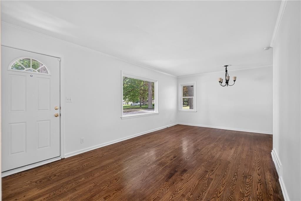 1407 W 27TH Terrace S — photo 3