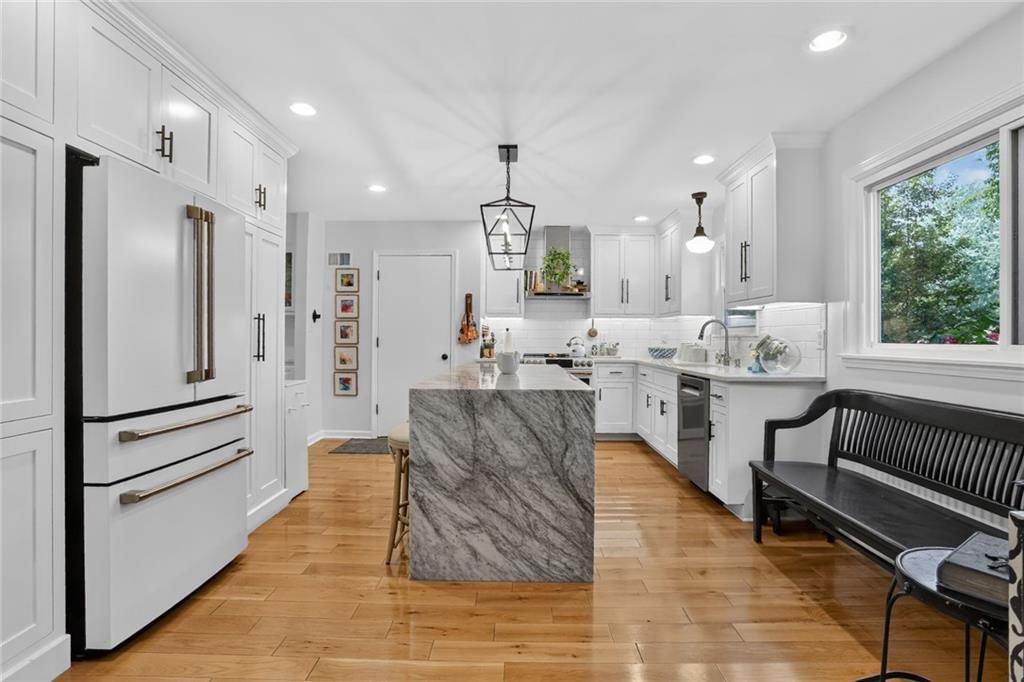 15508 W 89th Street — photo 8