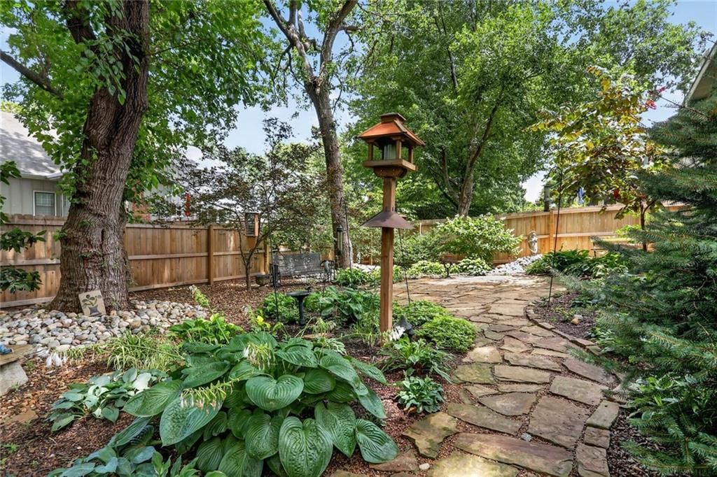15508 W 89th Street — photo 24