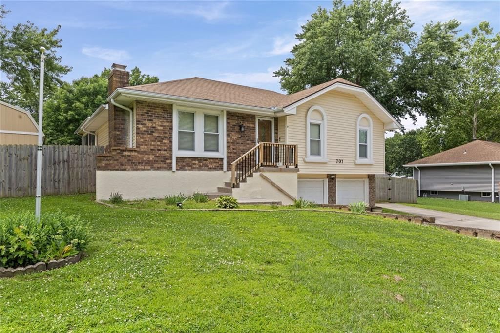707 NE 115th Terrace — photo 3