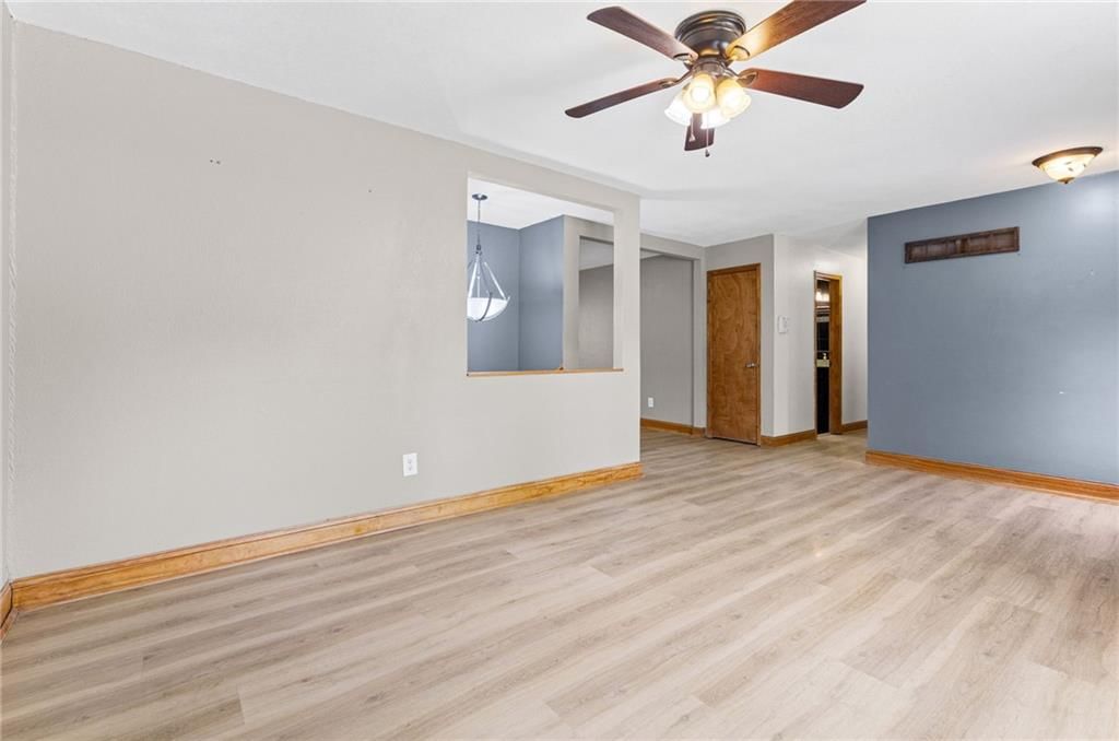 707 NE 115th Terrace — photo 5