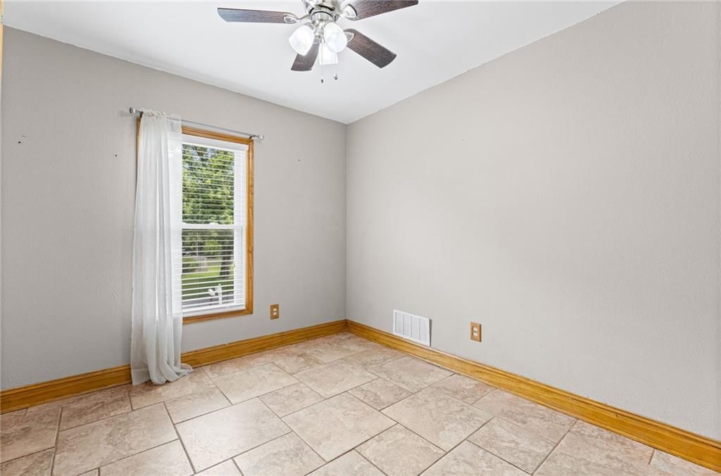 707 NE 115th Terrace — photo 14
