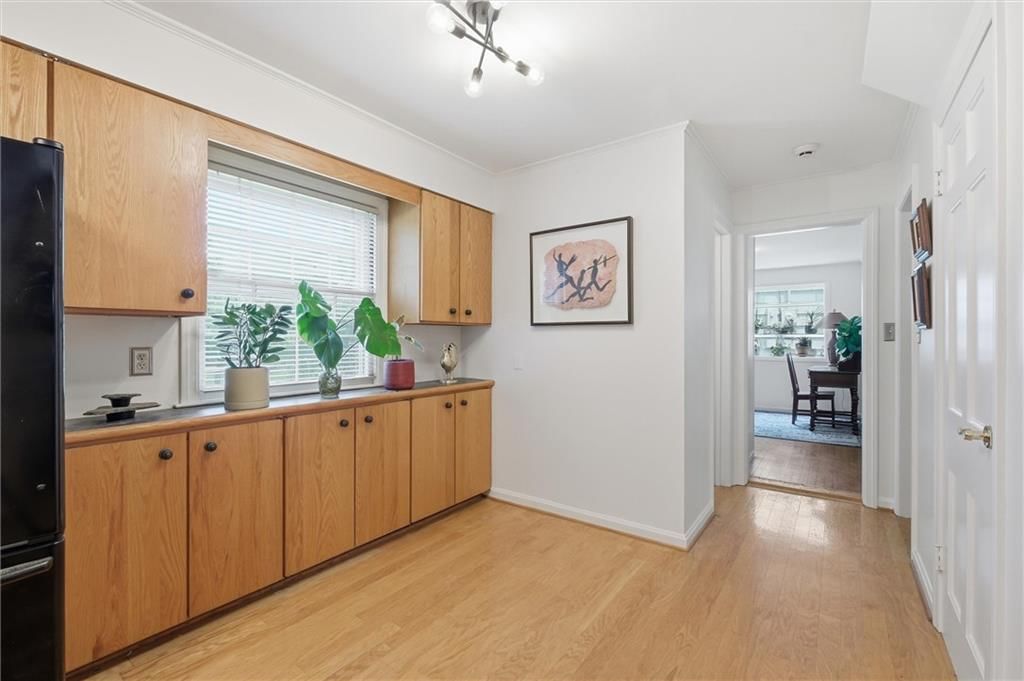 1204 W 69th Street — photo 14