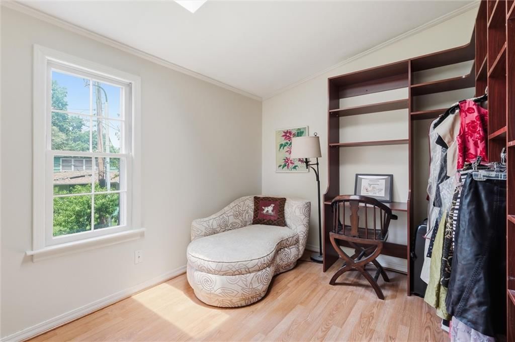 1204 W 69th Street — photo 22