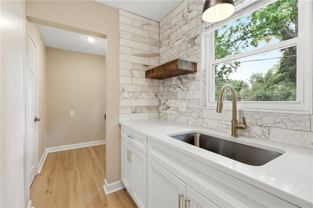3718 Kimball Avenue — photo 14
