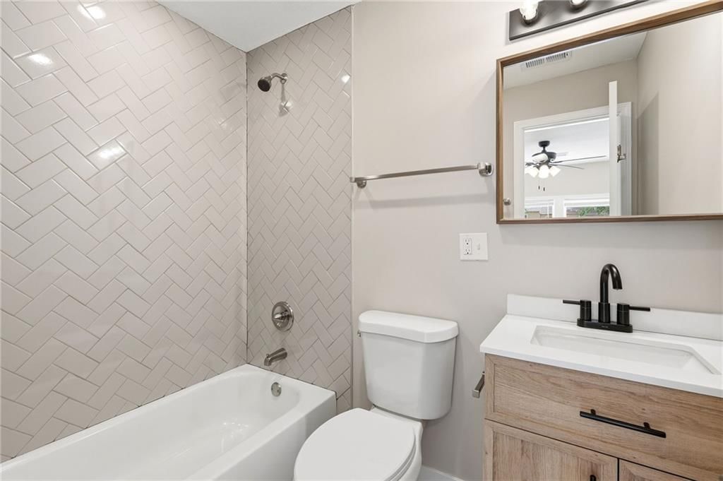 3718 Kimball Avenue — photo 20