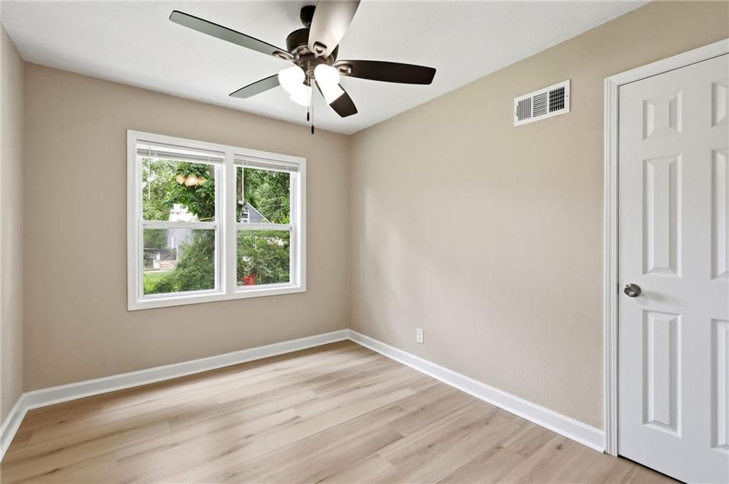 3718 Kimball Avenue — photo 21