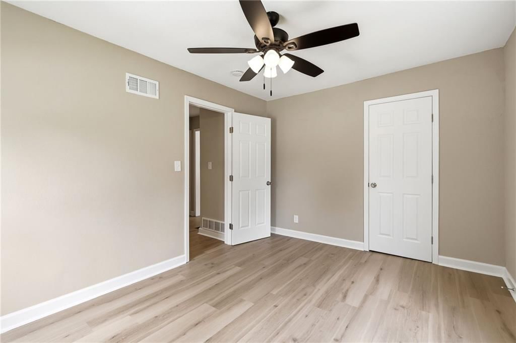 3718 Kimball Avenue — photo 27
