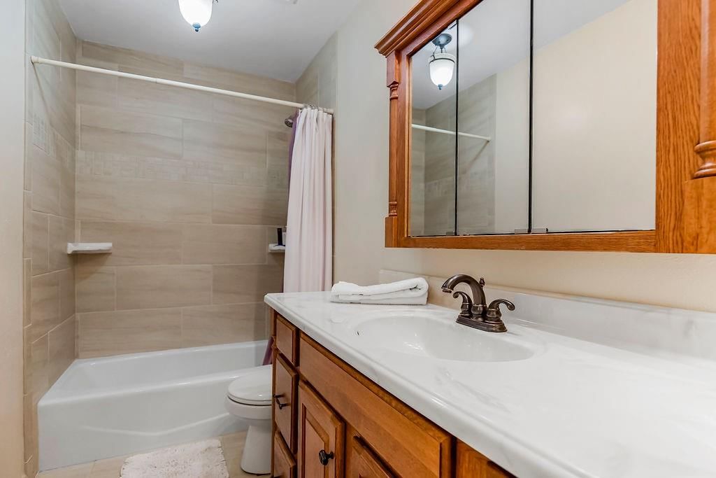 621 NW North Shore Drive — photo 22