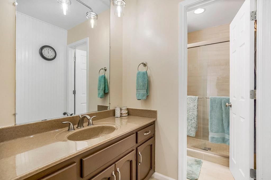 621 NW North Shore Drive — photo 25