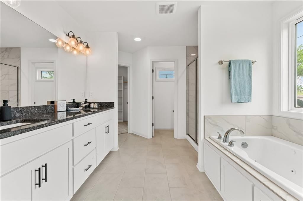 2301 S Eagle Court — photo 23