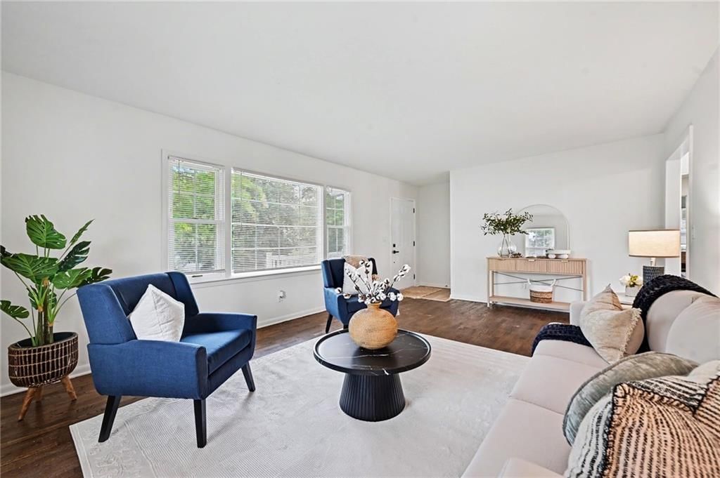 1207 Safari Drive — photo 4