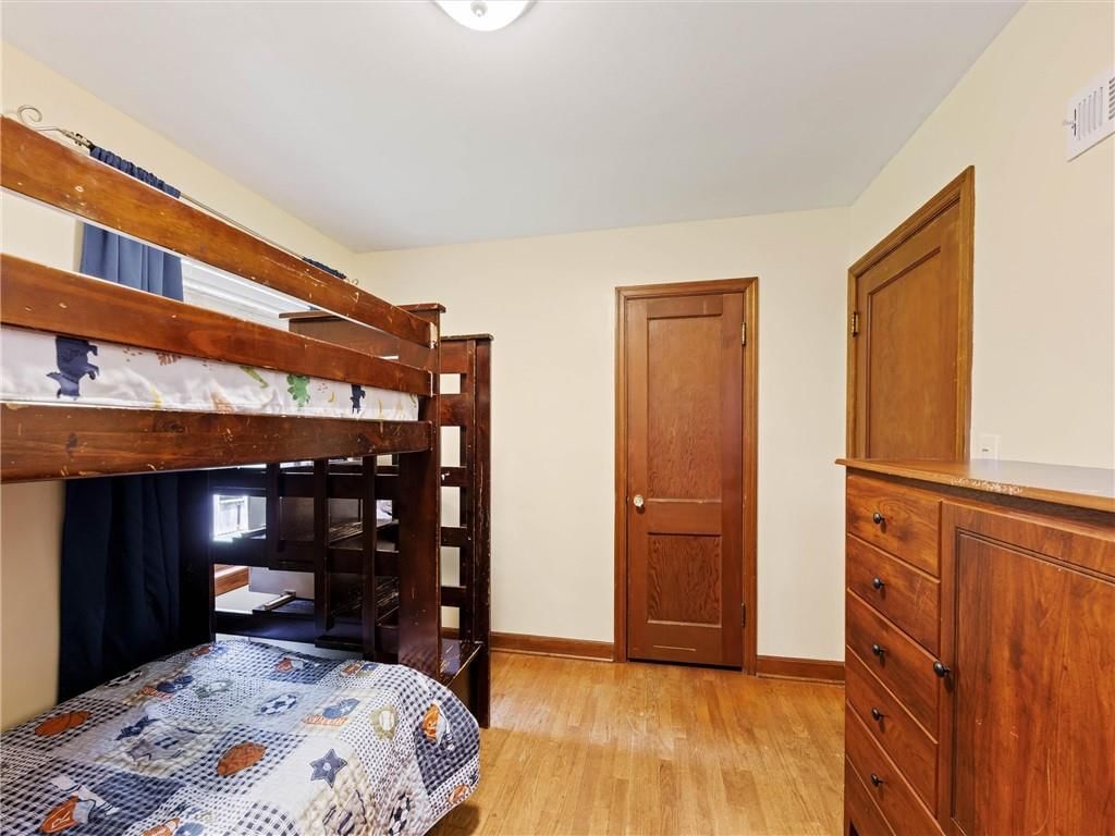 Photo 19 of 24 - 6710 W 80th Street, Overland Park, KS 66204