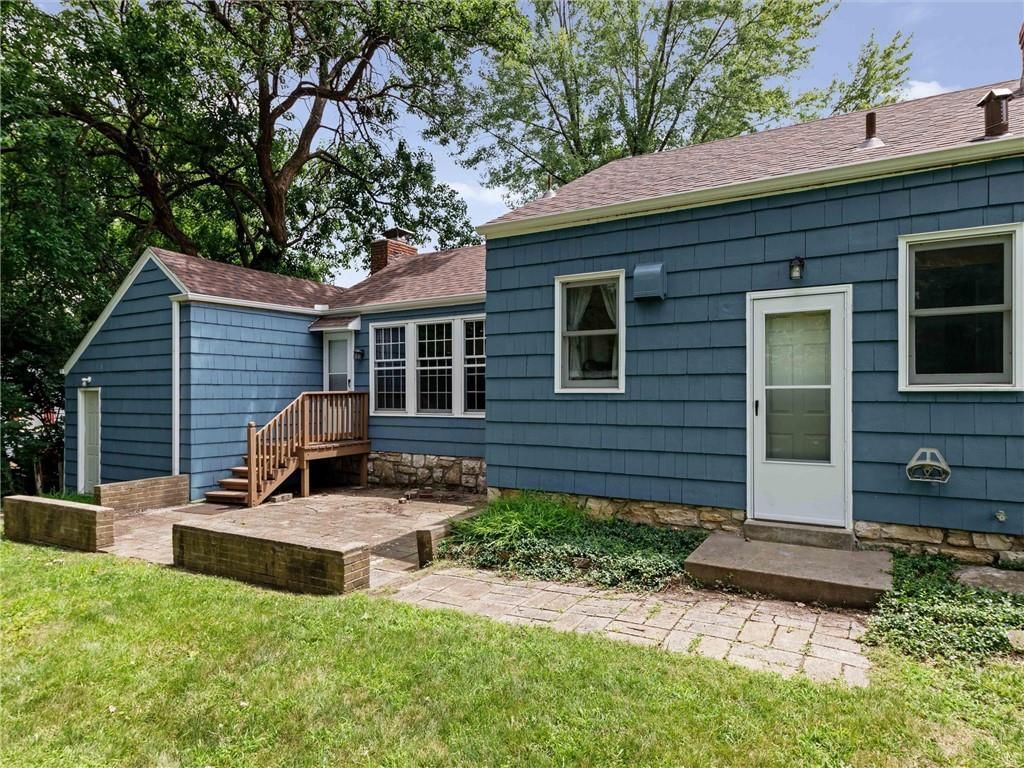 Photo 22 of 24 - 6710 W 80th Street, Overland Park, KS 66204