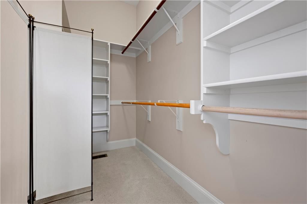16890 Meadow Lane — photo 39