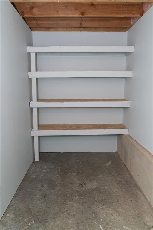 302 CANYON Drive — photo 26