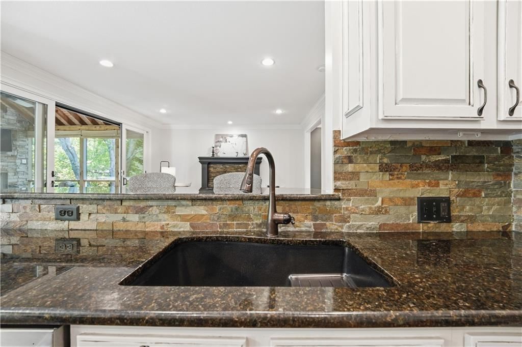 12459 Rosehill Street — photo 16