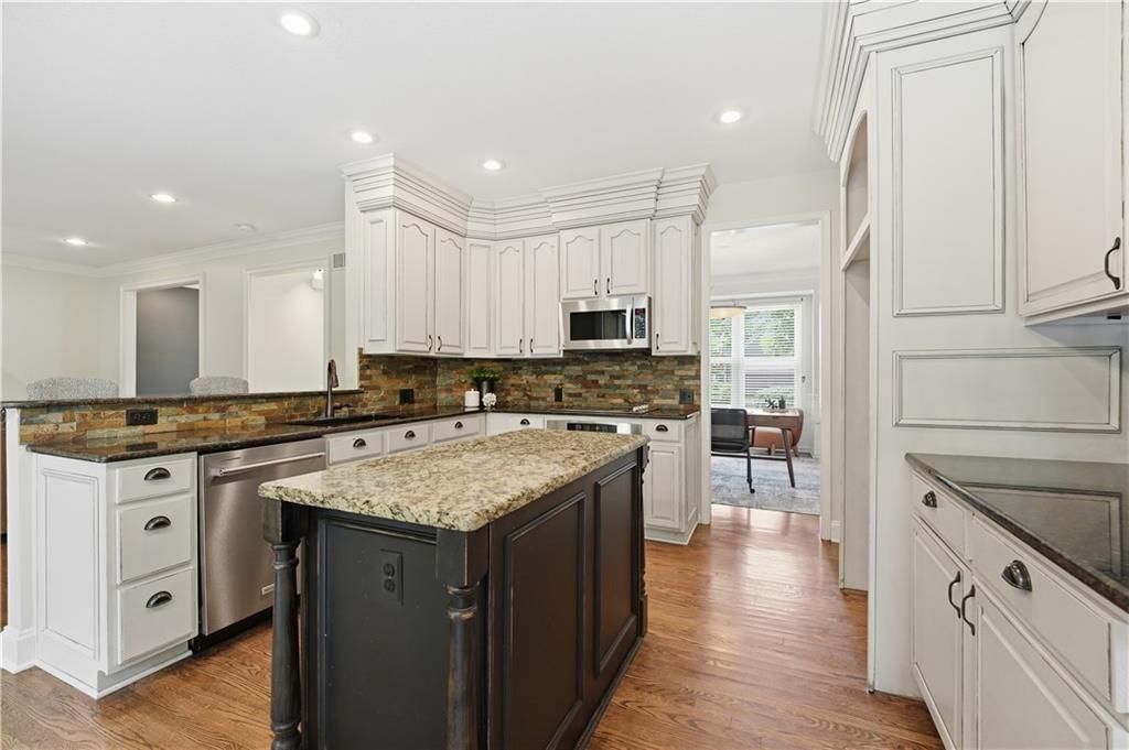 12459 Rosehill Street — photo 18