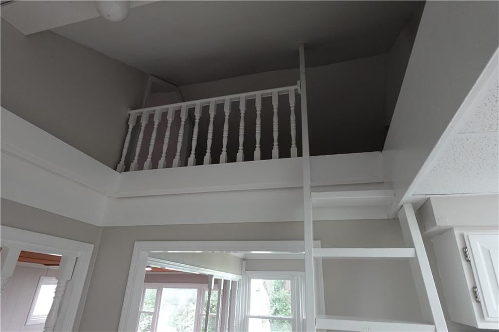 801 NE 46th Street — photo 9