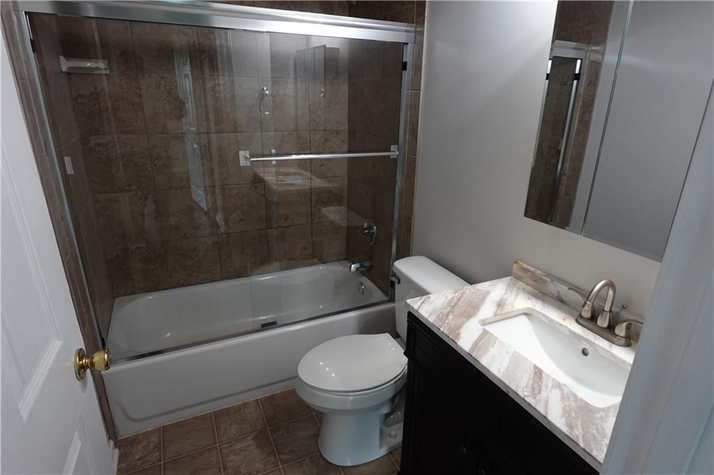 801 NE 46th Street — photo 11