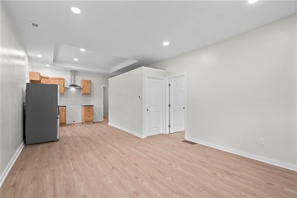 3758 Woodland Avenue — photo 6