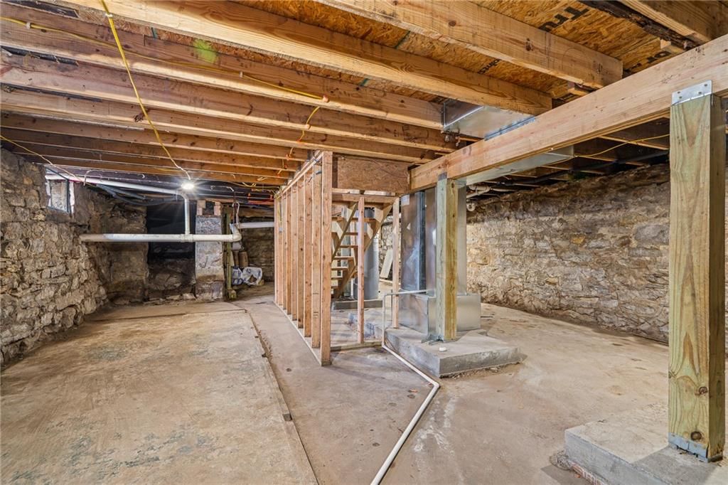 3758 Woodland Avenue — photo 19