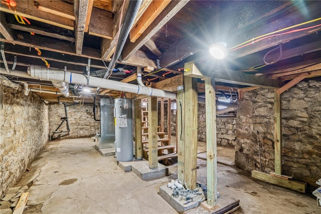 3758 Woodland Avenue — photo 20