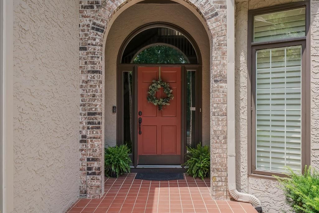 18702 W 64th Street — photo 2