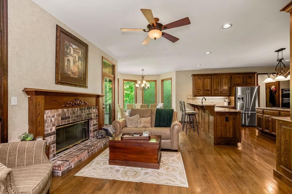 18702 W 64th Street — photo 12