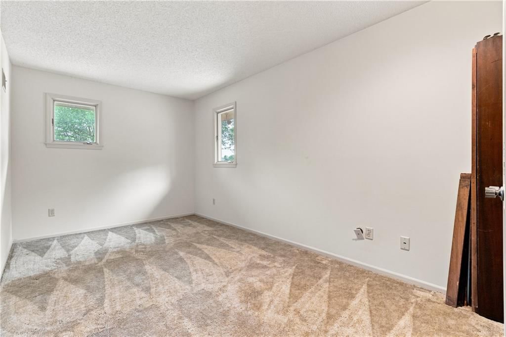 1101 E 115th Street — photo 23