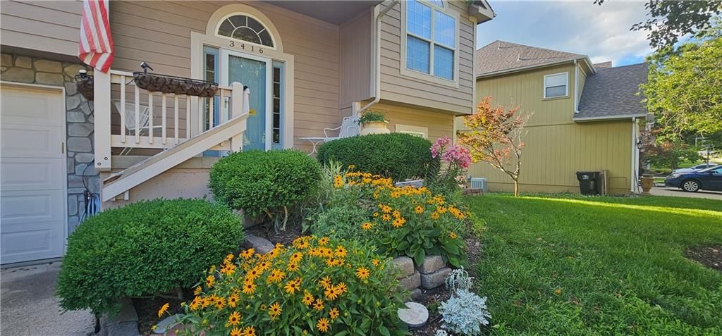 3416 S Arrowhead Court — photo 4