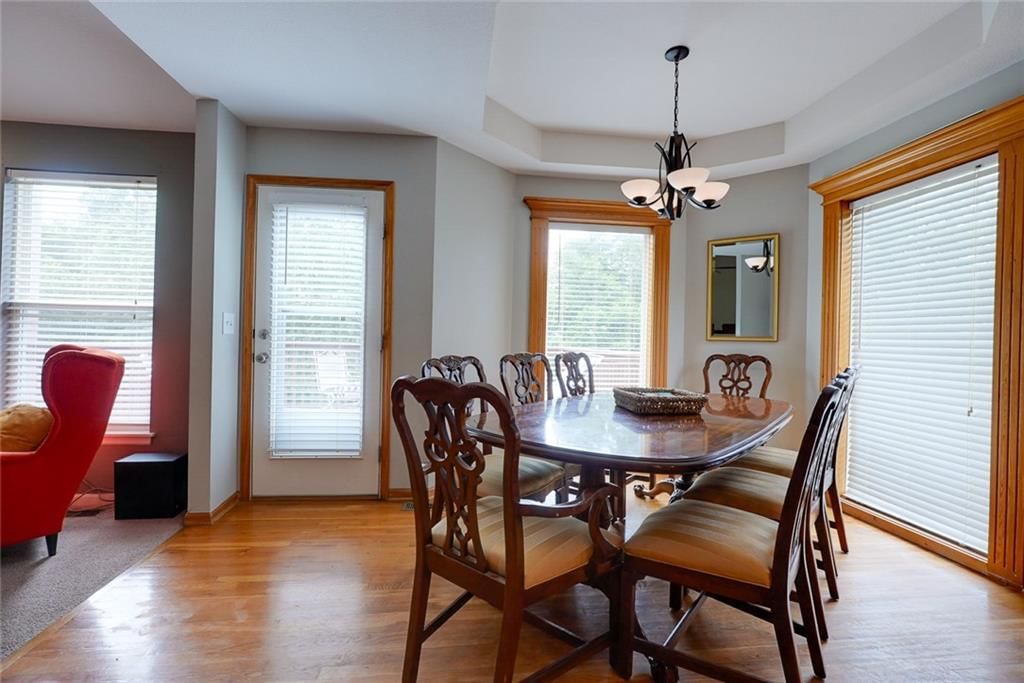 3416 S Arrowhead Court — photo 10