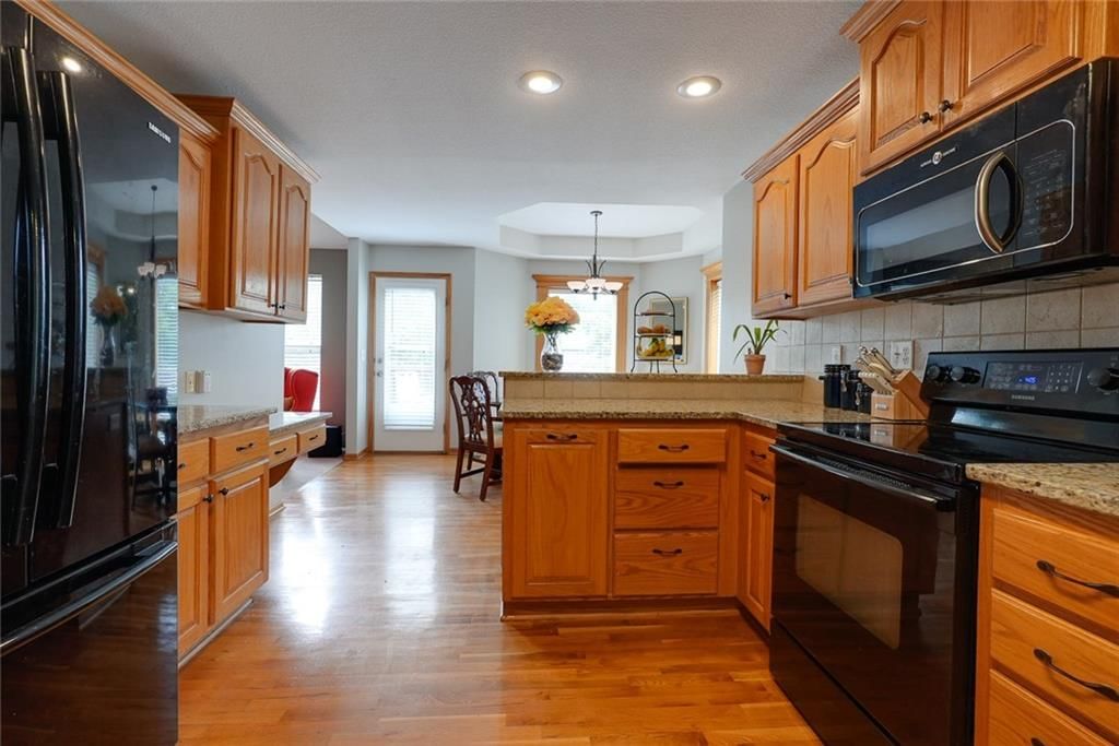 3416 S Arrowhead Court — photo 13
