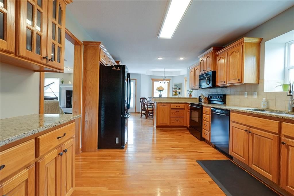 3416 S Arrowhead Court — photo 15