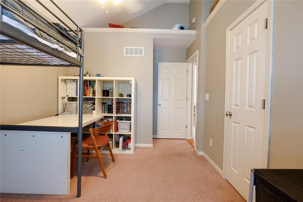 3416 S Arrowhead Court — photo 27
