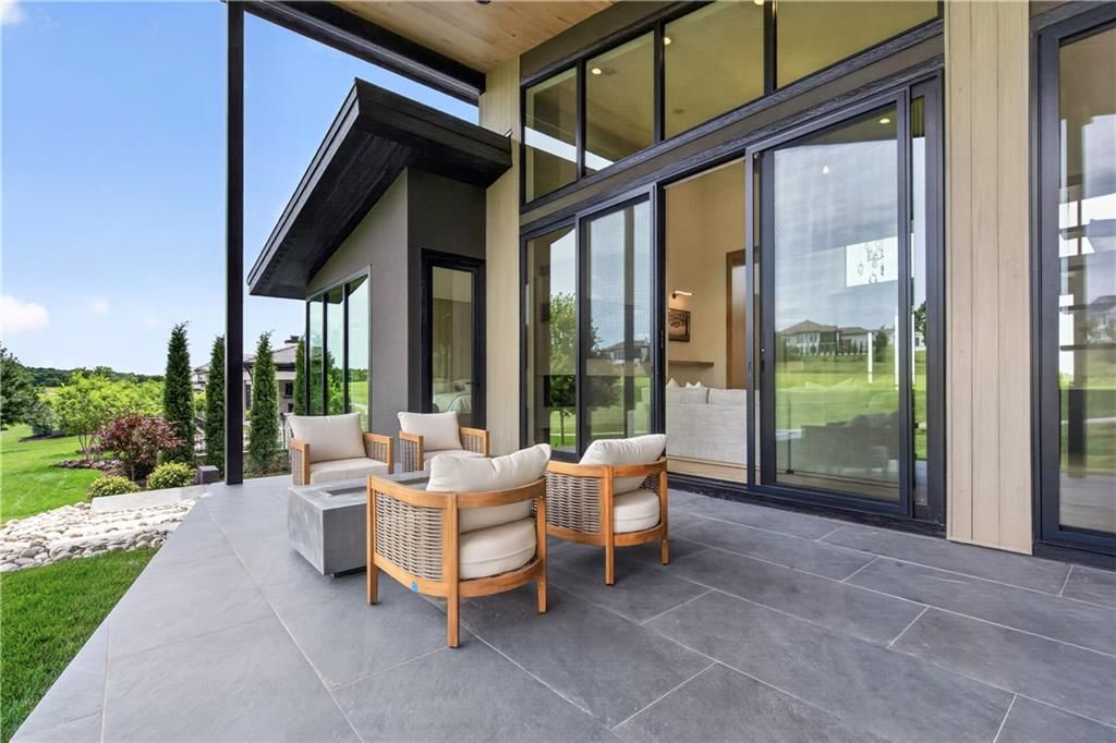 15919 Glenfinnan Way — photo 31