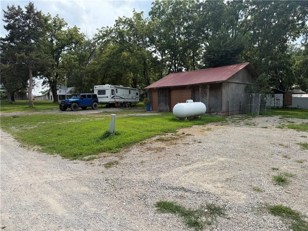 108 S Allen Lane — photo 8