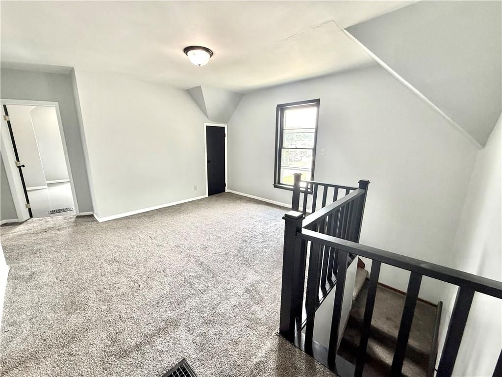 317 Park Avenue — photo 20