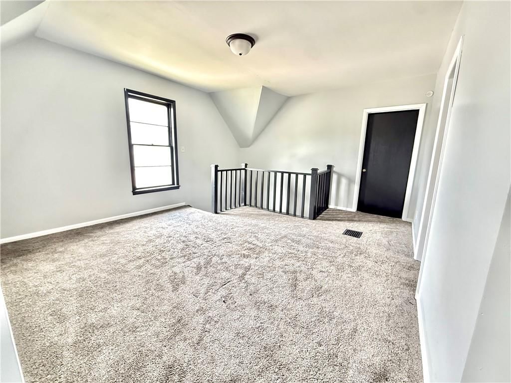 317 Park Avenue — photo 21
