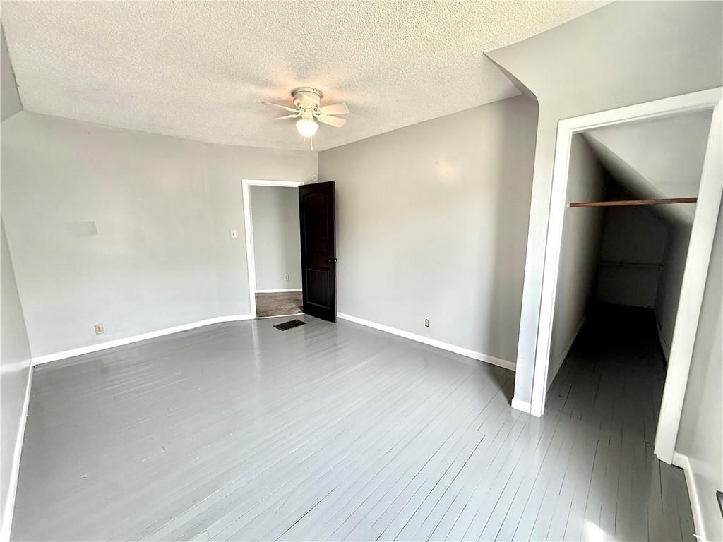 317 Park Avenue — photo 23