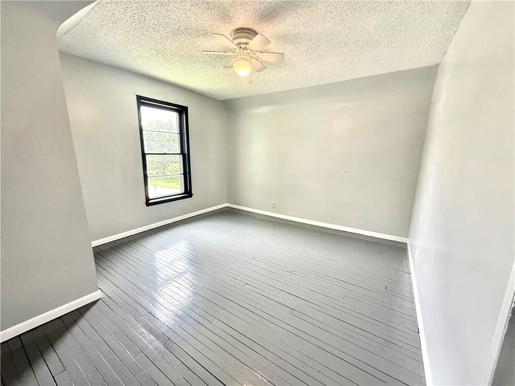 317 Park Avenue — photo 25