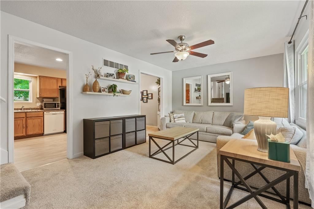 14813 S Wyandotte Drive — photo 4