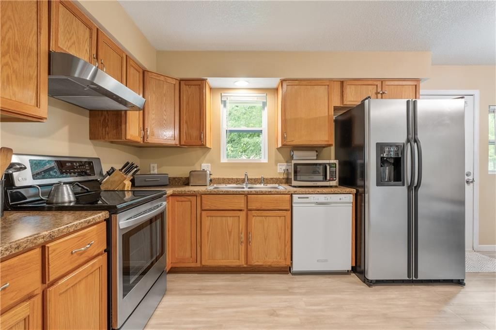 14813 S Wyandotte Drive — photo 9