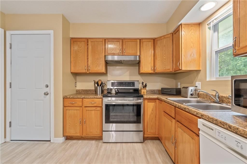 14813 S Wyandotte Drive — photo 10