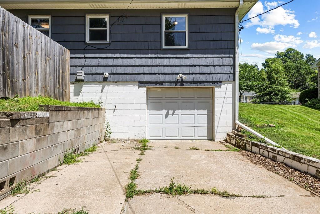 1304 S 39th Street — photo 23